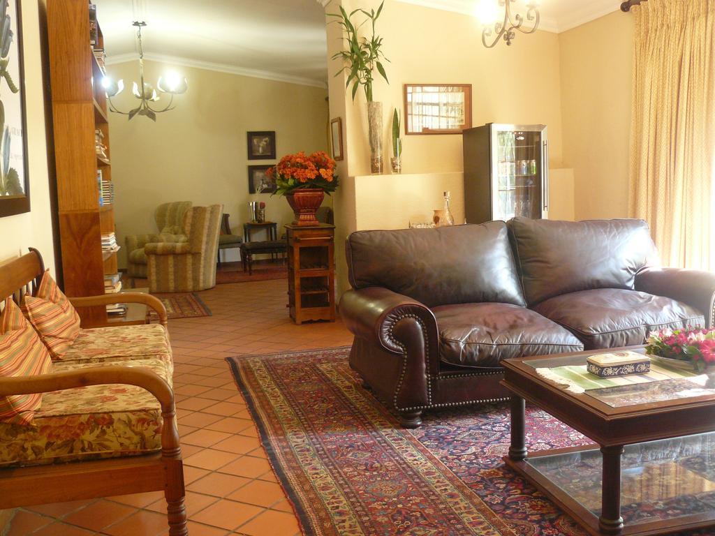 Villa Jana Guesthouse Pretoria Luaran gambar